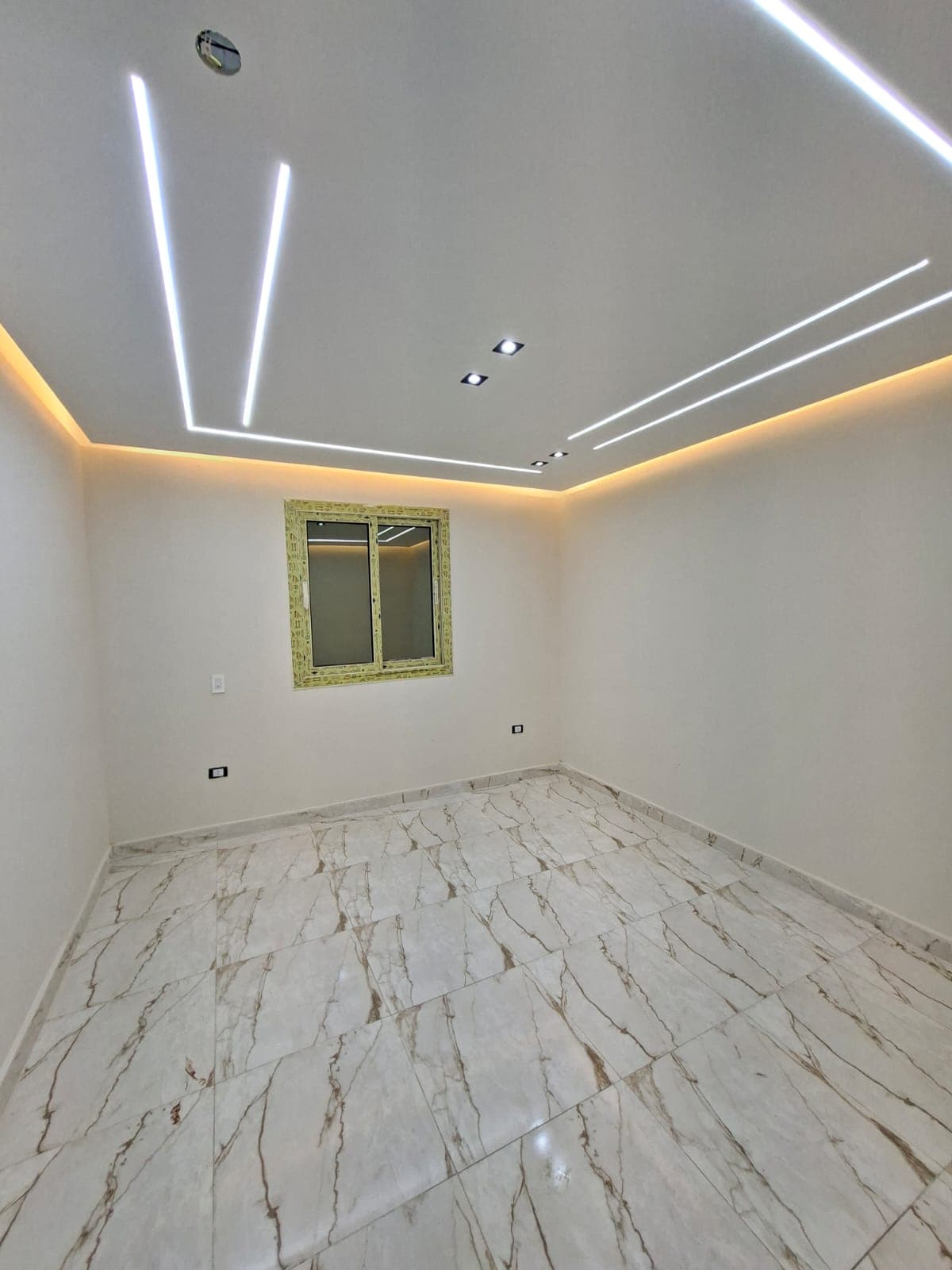 Apartment No. 4 – 100 sqm | 2 Bedrooms | Side View | Building 150L – Price 1,550,000 EGP