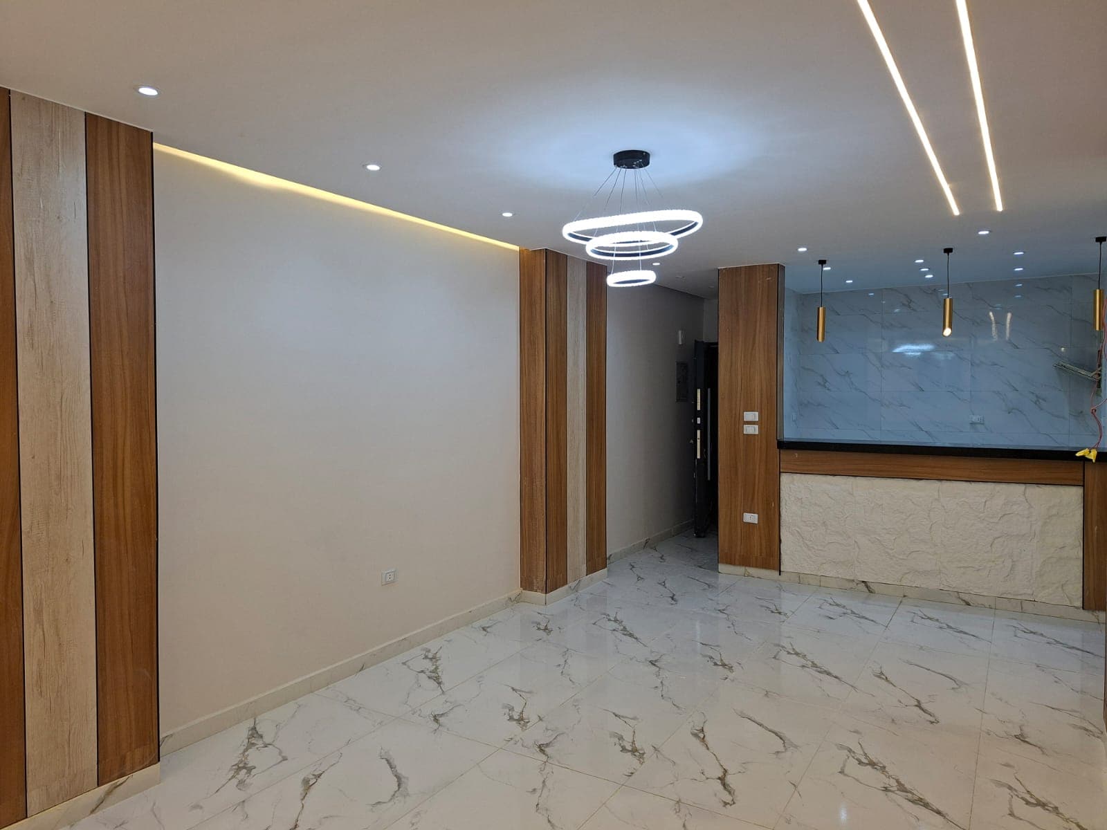 Apartment No. 8 – 105 sqm | 2 Bedrooms | Side View | Building 150L – 1,600,000 EGP