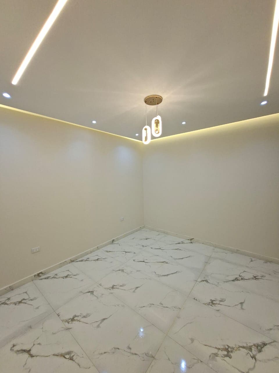 Apartment No. 8 – 105 sqm | 2 Bedrooms | Side View | Building 150L – 1,600,000 EGP